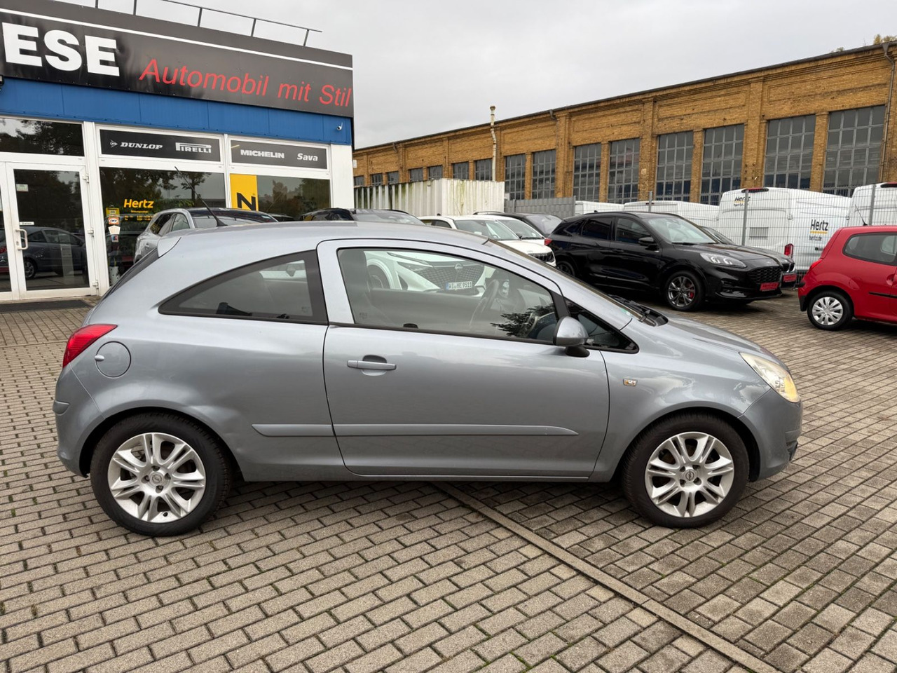 Opel Corsa D Edition KLIMA ALLWETTER REIFEN TÜV 26 - سيارة: صور 5 Opel Corsa D Edition KLIMA ALLWETTER REIFEN TÜV 26 - سيارة: صور 5