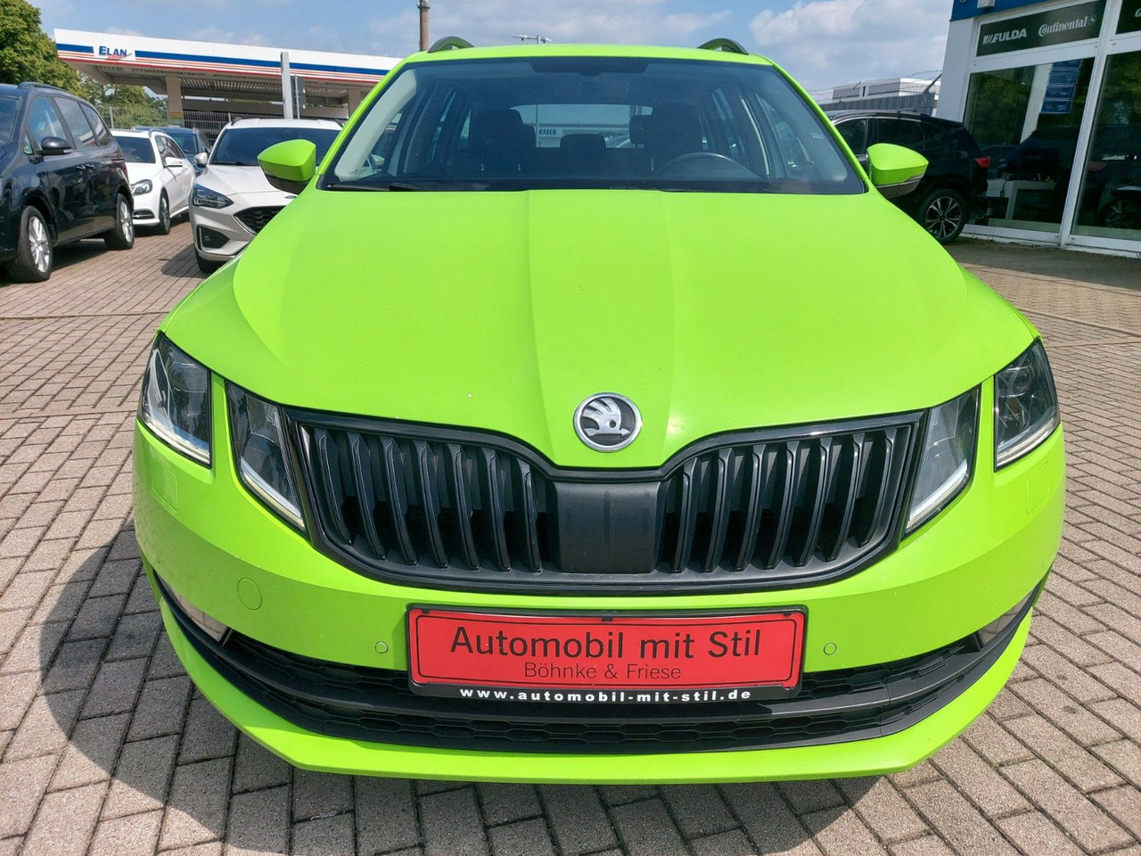 Skoda Octavia Combi Soleil DSG LED Radar ACC - سيارة: صور 4 Skoda Octavia Combi Soleil DSG LED Radar ACC - سيارة: صور 4