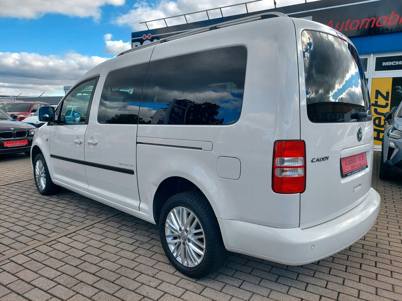 Volkswagen Caddy Kombi Maxi Comfortline 7 Sitze Team - ميكروباص: صور 5 Volkswagen Caddy Kombi Maxi Comfortline 7 Sitze Team - ميكروباص: صور 5