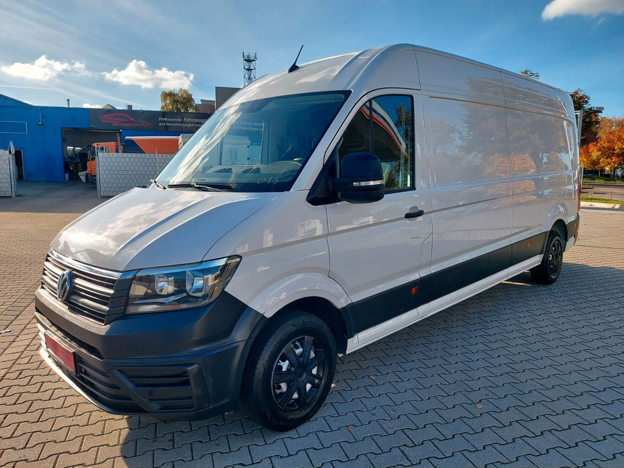 Volkswagen Crafter Kasten 35 EcoProfi Hochdach MAXI KLIMAA - ميكروباص: صور 4 Volkswagen Crafter Kasten 35 EcoProfi Hochdach MAXI KLIMAA - ميكروباص: صور 4