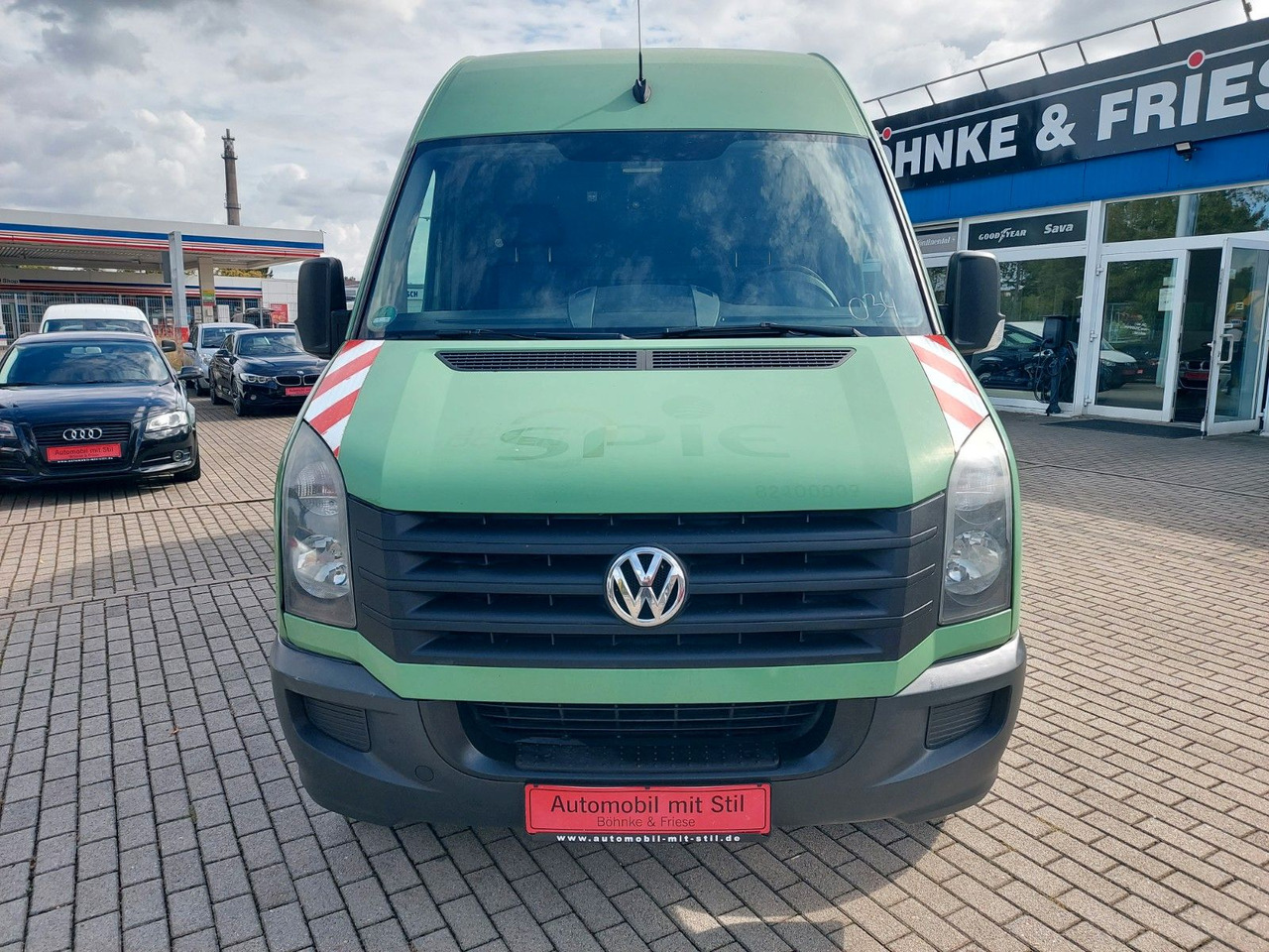 Volkswagen Crafter Kasten 35 mittel L2H2 Hochdach Klima AHK - فان: صور 3 Volkswagen Crafter Kasten 35 mittel L2H2 Hochdach Klima AHK - فان: صور 3
