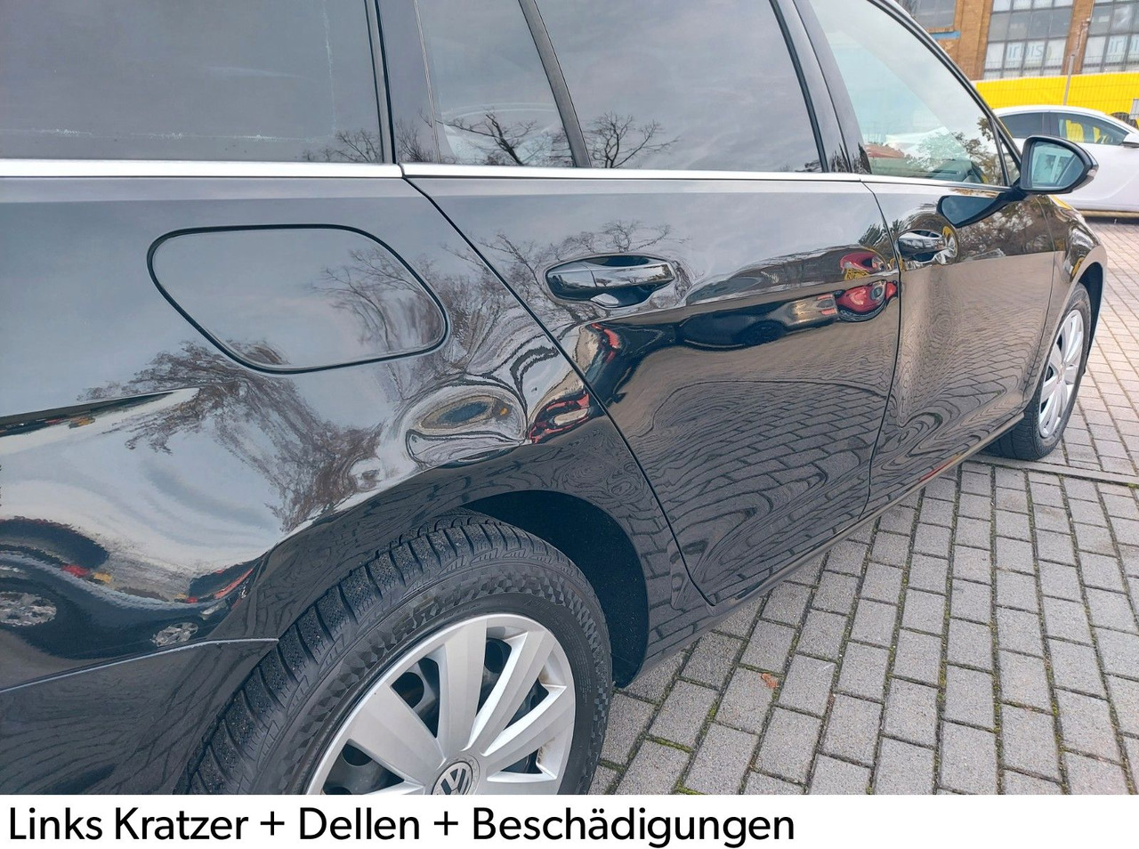 Volkswagen Golf VII Variant Highline DSG Xenon Navi Radar - سيارة ستيشن: صور 2 Volkswagen Golf VII Variant Highline DSG Xenon Navi Radar - سيارة ستيشن: صور 2