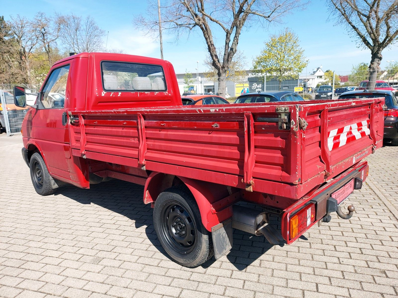 Volkswagen T4 PRITSCHE 2,4 DIESEL 57 KW - الشاحنات الصغيرة المسطحة: صور 4 Volkswagen T4 PRITSCHE 2,4 DIESEL 57 KW - الشاحنات الصغيرة المسطحة: صور 4