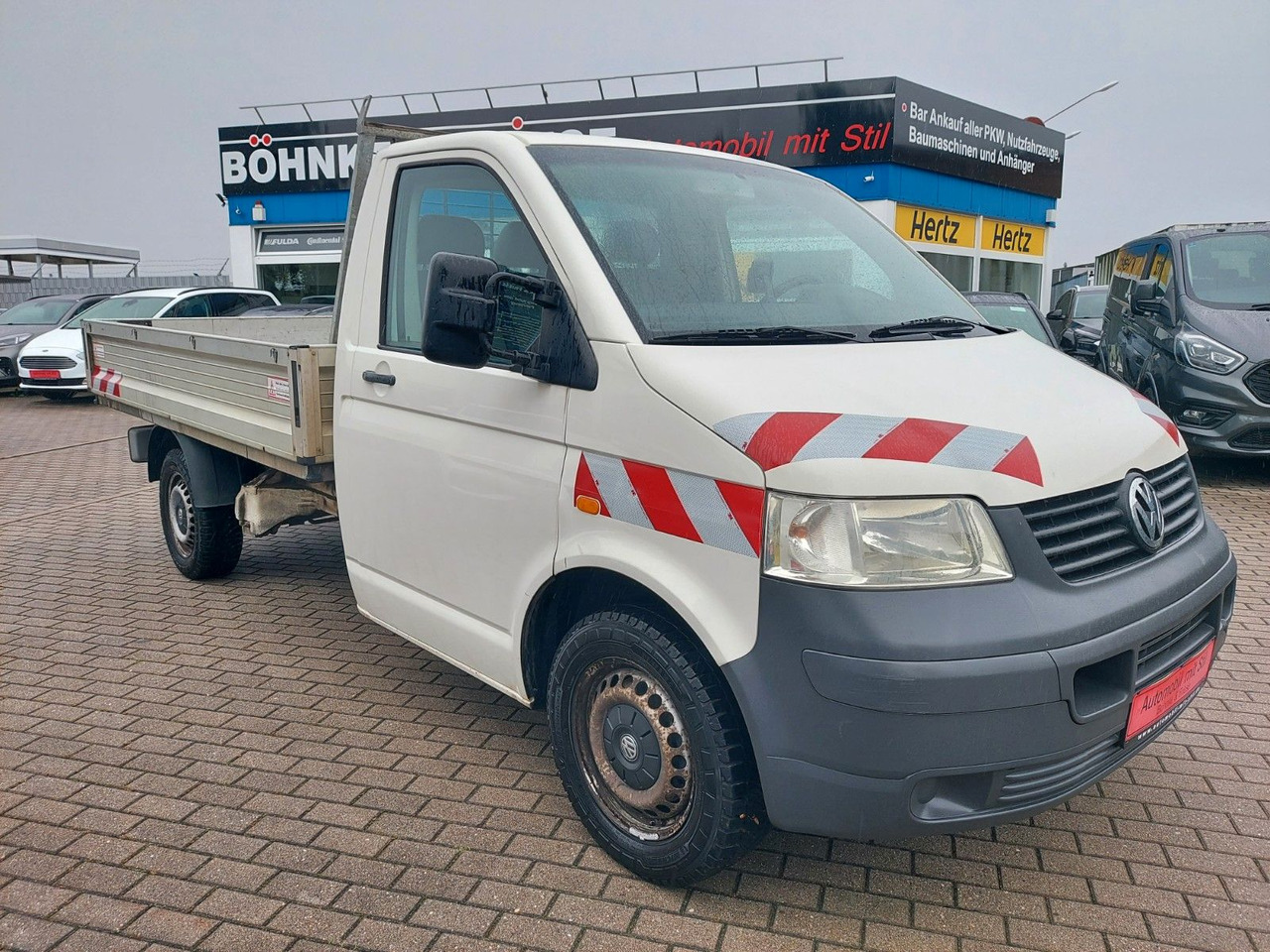 Volkswagen T5 Transporter Pritsche lang 1.9 AHK - الشاحنات الصغيرة المسطحة: صور 1 Volkswagen T5 Transporter Pritsche lang 1.9 AHK - الشاحنات الصغيرة المسطحة: صور 1