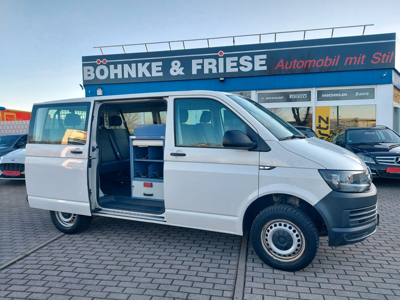 Volkswagen T6 Kombi 4Motion 9 Sitzer KLIMA PDC AHK UVW. Volkswagen T6 Kombi 4Motion 9 Sitzer KLIMA PDC AHK UVW. - حافلة صغيرة, ميكروباص: صور 1 Volkswagen T6 Kombi 4Motion 9 Sitzer KLIMA PDC AHK UVW. Volkswagen T6 Kombi 4Motion 9 Sitzer KLIMA PDC AHK UVW. - حافلة صغيرة, ميكروباص: صور 1