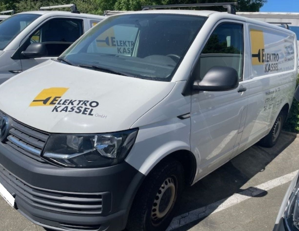 Volkswagen T6 Transporter Kasten-Kombi Kasten EcoProfi - ميكروباص: صور 1 Volkswagen T6 Transporter Kasten-Kombi Kasten EcoProfi - ميكروباص: صور 1