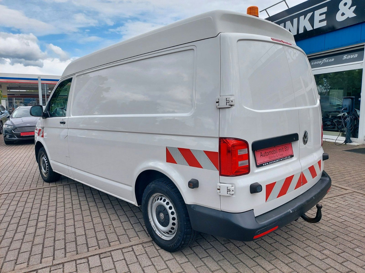 Volkswagen T6 Transporter Kombi Kasten 4x4 hoch lang Klima - ميكروباص: صور 5 Volkswagen T6 Transporter Kombi Kasten 4x4 hoch lang Klima - ميكروباص: صور 5
