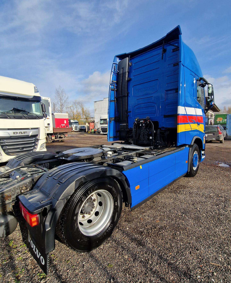 Volvo FH 500 XL - شاحنة جرار: صور 4 Volvo FH 500 XL - شاحنة جرار: صور 4