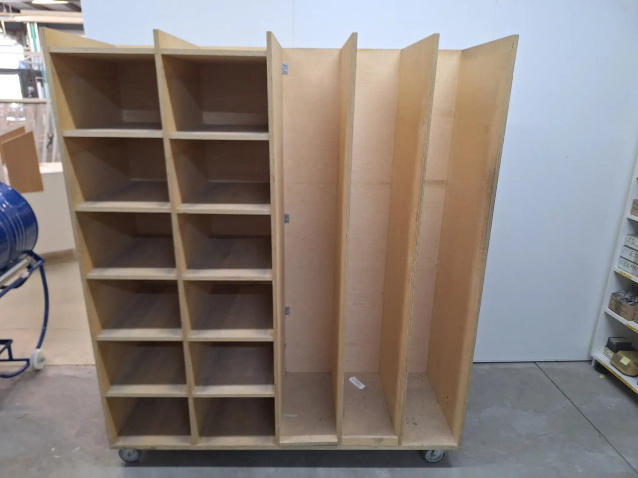 1 Stk. Transportwagen - معدات المناولة: صور 1 1 Stk. Transportwagen - معدات المناولة: صور 1