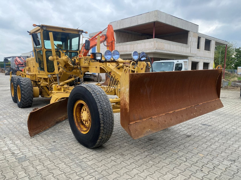 آلة تسوية الأرض Caterpillar 140 G NVT: صور 9