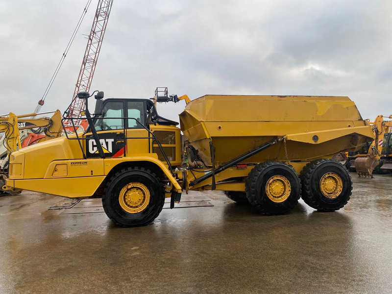 Caterpillar 725C2 NVT - شاحنة مفصلية: صور 2 Caterpillar 725C2 NVT - شاحنة مفصلية: صور 2
