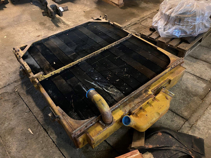 Caterpillar D11 Radiator GP 1569846 - المشعاع: صور 2 Caterpillar D11 Radiator GP 1569846 - المشعاع: صور 2