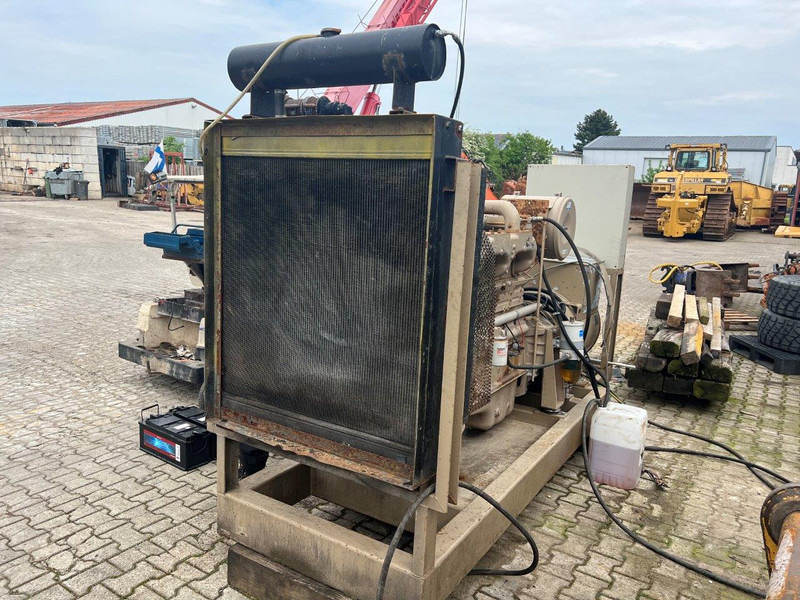 المحرك Cummins Marelli Motori NT 855 G4 / M7B 315 SA/4 NVT: صور 13