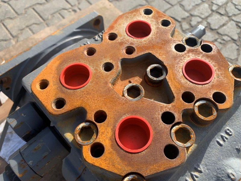 Hitachi MX750B0-10A-05M - مضخة هيدروليكية: صور 5 Hitachi MX750B0-10A-05M - مضخة هيدروليكية: صور 5