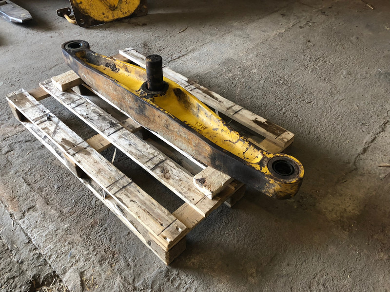 Komatsu D65 EX-15 Equalizer Bar OEM 14X-50-11110 - الإطار / الشاسيه: صور 2 Komatsu D65 EX-15 Equalizer Bar OEM 14X-50-11110 - الإطار / الشاسيه: صور 2