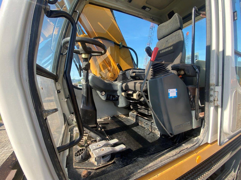 Liebherr A316 Litronic NVT - حفارة على عجلات: صور 3 Liebherr A316 Litronic NVT - حفارة على عجلات: صور 3