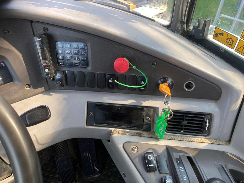 شاحنة مفصلية Volvo A30F NVT: صور 17