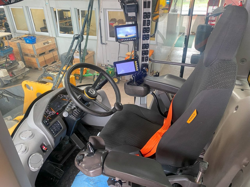 Volvo L120H NVT - اللودر بعجل: صور 3 Volvo L120H NVT - اللودر بعجل: صور 3