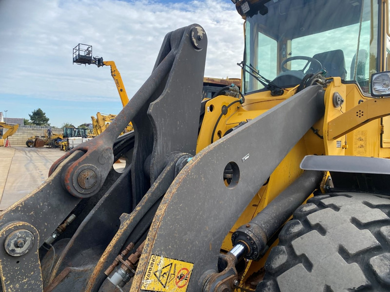 اللودر بعجل Volvo L90E NVT: صور 19