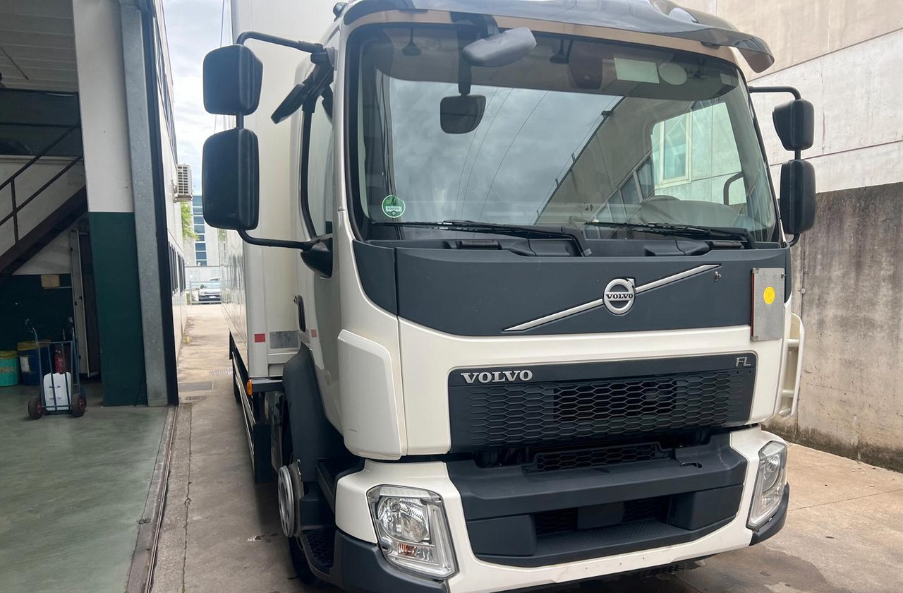 VOLVO FL 250 euro 6 sponda - بصندوق مغلق شاحنة: صور 2 VOLVO FL 250 euro 6 sponda - بصندوق مغلق شاحنة: صور 2