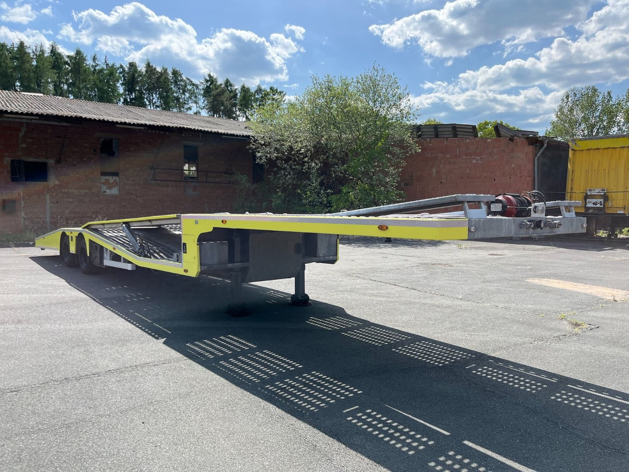 AKSOYLU YR2 4x Vehicles Transporter/Like New - شاحنة نقل سيارات نصف مقطورة: صور 1 AKSOYLU YR2 4x Vehicles Transporter/Like New - شاحنة نقل سيارات نصف مقطورة: صور 1
