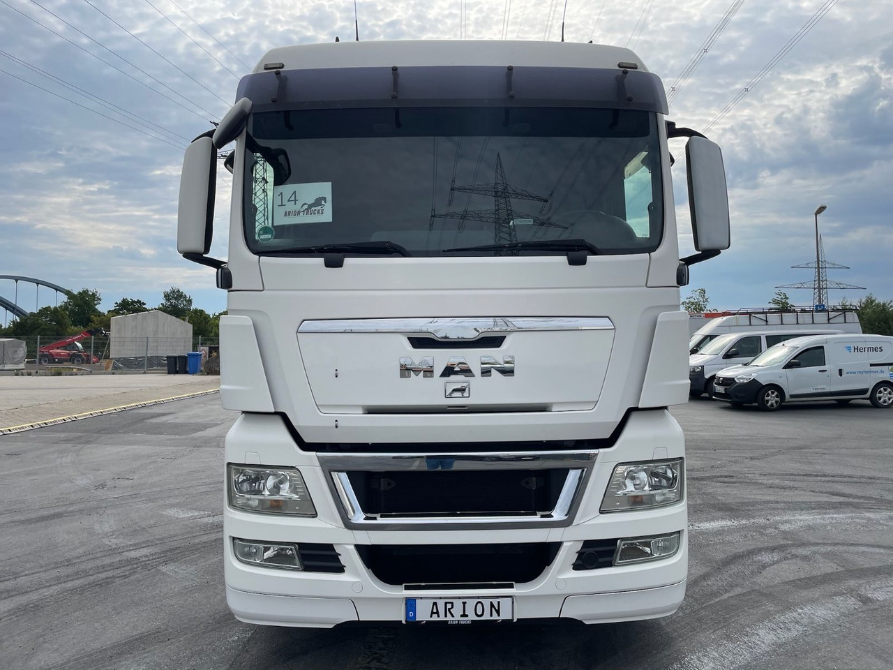 MAN TGX 18.440 4x2 BL Pritsche+Plane/AC/2xBett/EU5 - شاحنة ستارة: صور 2 MAN TGX 18.440 4x2 BL Pritsche+Plane/AC/2xBett/EU5 - شاحنة ستارة: صور 2
