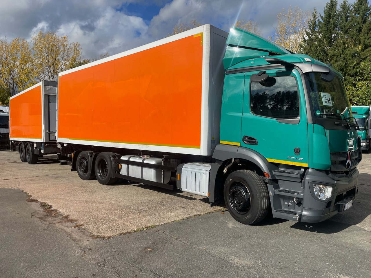 Mercedes-Benz Actros 2543 6x2 Kühlkoffer/CARRIER/NLA/LBW/ACEU6 - مبردة شاحنة: صور 1 Mercedes-Benz Actros 2543 6x2 Kühlkoffer/CARRIER/NLA/LBW/ACEU6 - مبردة شاحنة: صور 1