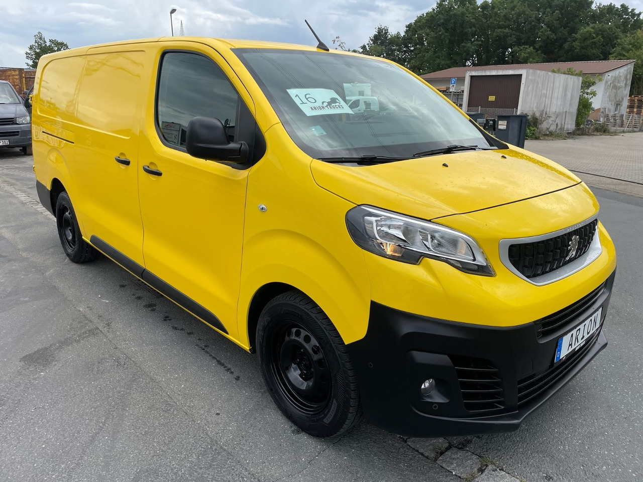 Peugeot Expert Kasten Pro L3/2.0 BlueHDI/AC/15xVerfügbar - فان المدمجة: صور 1 Peugeot Expert Kasten Pro L3/2.0 BlueHDI/AC/15xVerfügbar - فان المدمجة: صور 1