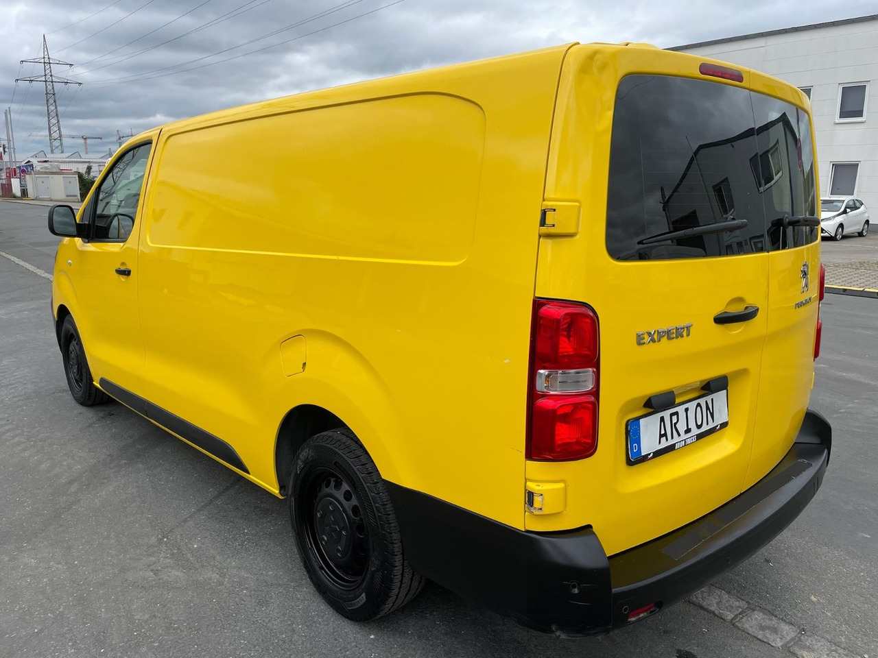 Peugeot Expert Kasten Pro L3/2.0 BlueHDI/AC/15xVerfügbar - فان المدمجة: صور 5 Peugeot Expert Kasten Pro L3/2.0 BlueHDI/AC/15xVerfügbar - فان المدمجة: صور 5