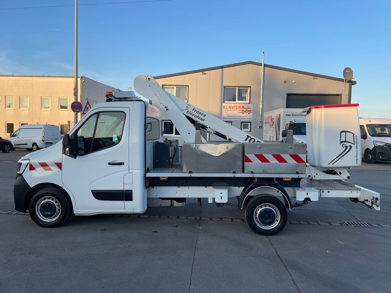 Renault Master VB Hubsteiger/FRANCE-ELEVATEUR/12m/288h - مصاعد الازدهار محمولة على شاحنة: صور 4 Renault Master VB Hubsteiger/FRANCE-ELEVATEUR/12m/288h - مصاعد الازدهار محمولة على شاحنة: صور 4