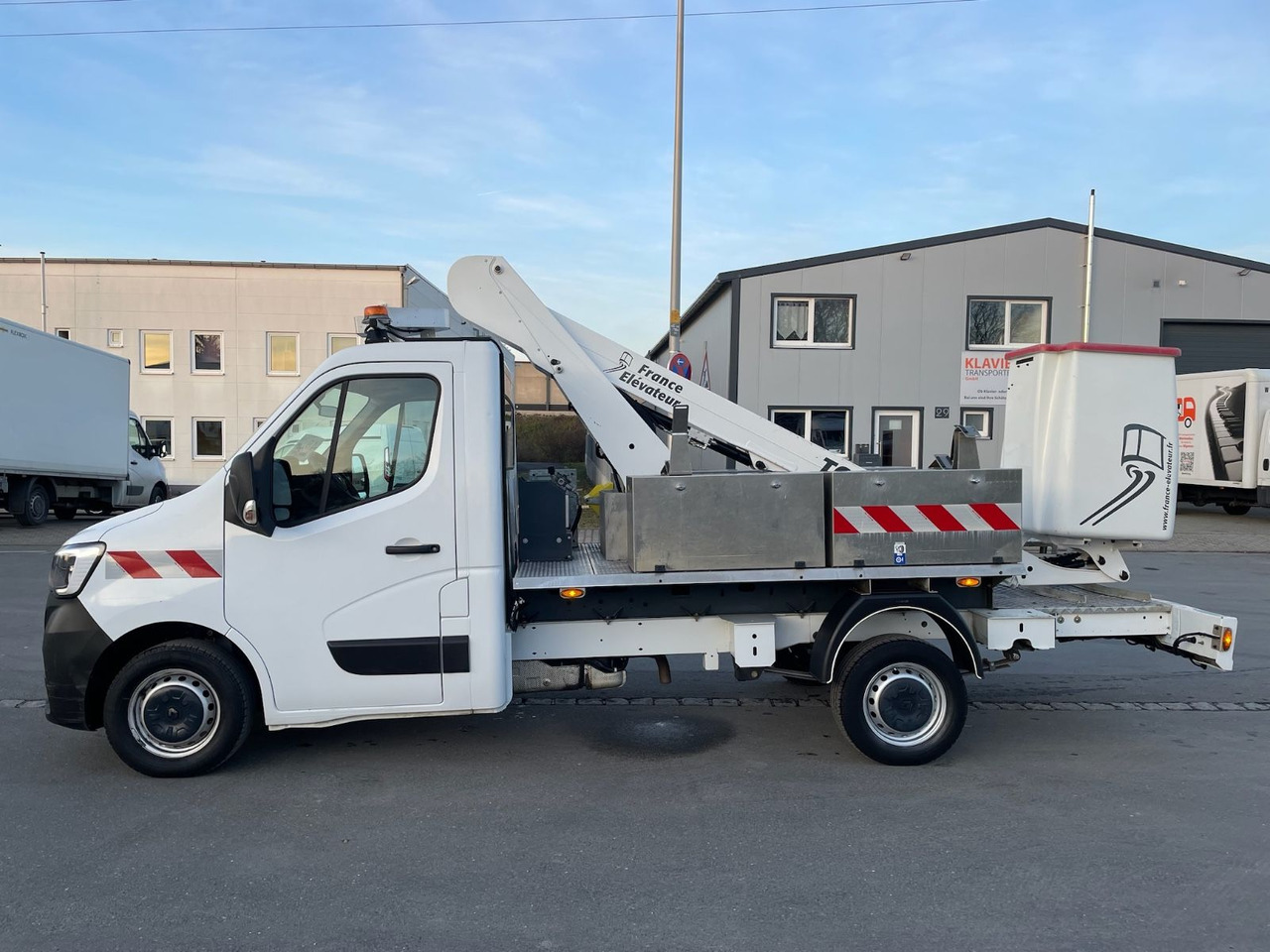 Renault Master VB Hubsteiger/FRANCE-ELEVATEUR/12m/817h - مصاعد الازدهار محمولة على شاحنة: صور 4 Renault Master VB Hubsteiger/FRANCE-ELEVATEUR/12m/817h - مصاعد الازدهار محمولة على شاحنة: صور 4