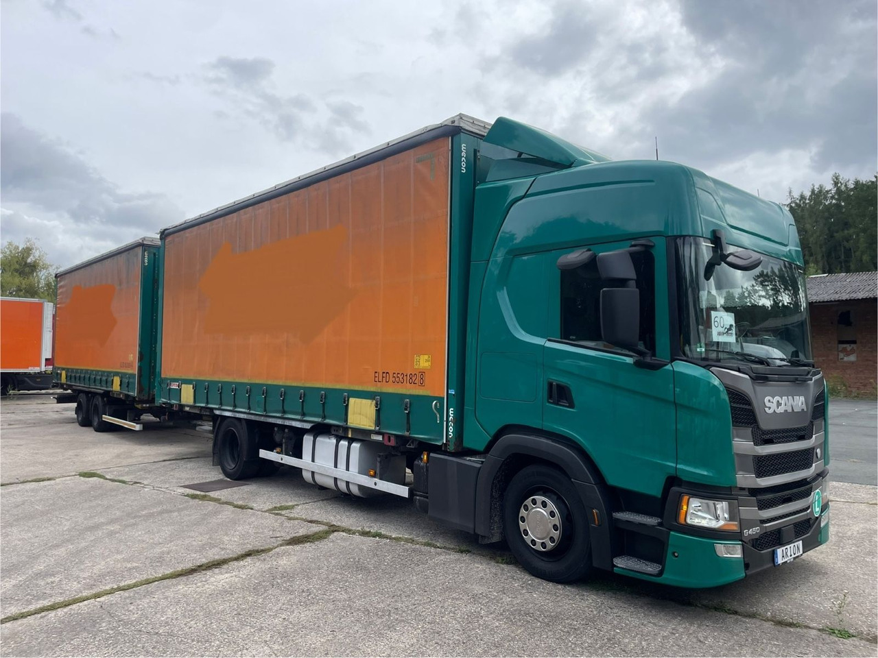 Scania G450 Pritsche+Plane/ANHÄNGER/KOTSCHENREUTHER - شاحنة ستارة: صور 1 Scania G450 Pritsche+Plane/ANHÄNGER/KOTSCHENREUTHER - شاحنة ستارة: صور 1