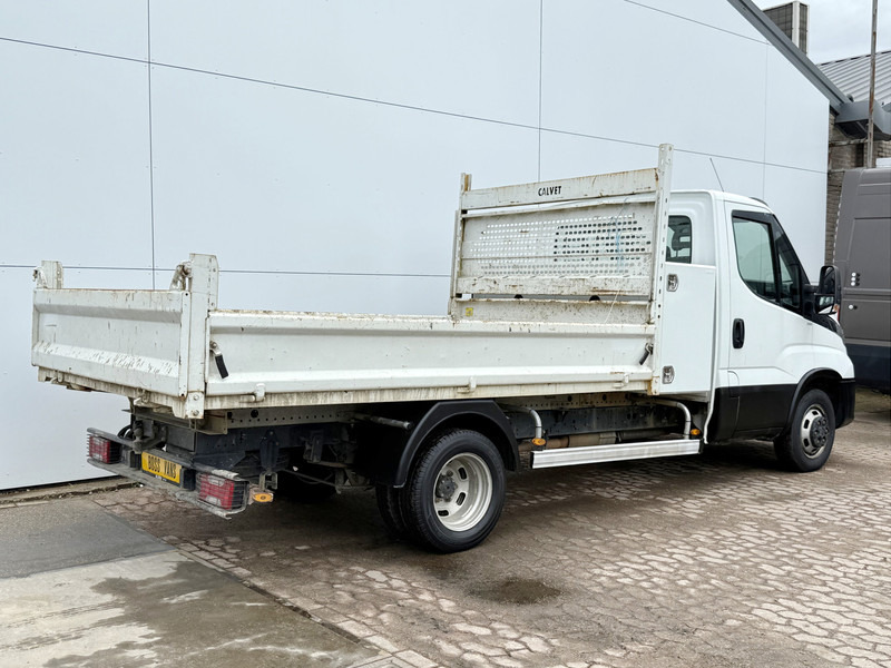Iveco Daily 35C12 2.3 L3 Kipper Dubbellucht 3.5t Trekhaak Airco Cruise Control Lucht Geveerde Stoel - قلاب صغير: صور 4 Iveco Daily 35C12 2.3 L3 Kipper Dubbellucht 3.5t Trekhaak Airco Cruise Control Lucht Geveerde Stoel - قلاب صغير: صور 4