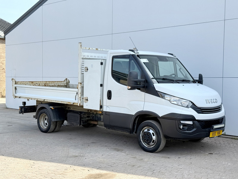 Iveco Daily 35C18 3.0 3.0 Automaat Kipper Dubbellucht 3.5t Trekhaak Airco Cruise Control - قلاب صغير: صور 5 Iveco Daily 35C18 3.0 3.0 Automaat Kipper Dubbellucht 3.5t Trekhaak Airco Cruise Control - قلاب صغير: صور 5