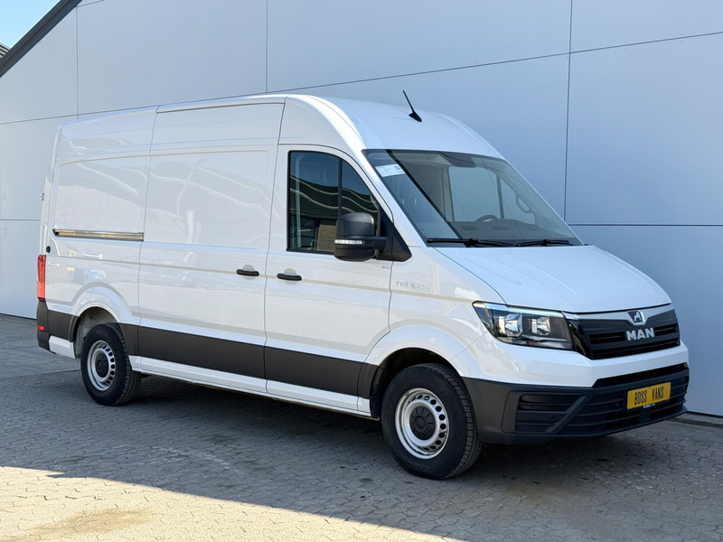 MAN TGE 3.140 2.0 TDI Automaat L3H3 Airco Cruise Control Apple Carplay Camera Parkeersensoren voor achter - فان: صور 4 MAN TGE 3.140 2.0 TDI Automaat L3H3 Airco Cruise Control Apple Carplay Camera Parkeersensoren voor achter - فان: صور 4