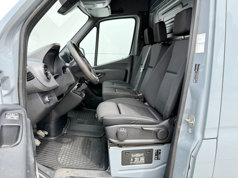 فان المدمجة Mercedes-Benz Sprinter 315 1.9 CDI L2H2 Climate Control Cruise Control Carplay Camera RWD: صور 7