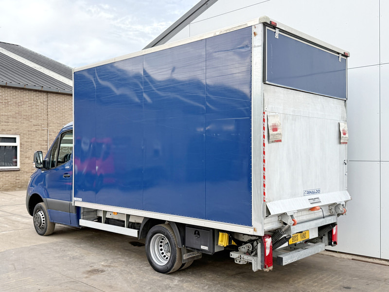 Mercedes-Benz Sprinter 417 1.9 CDI Laadklep 1000kg Dubbellucht Climate Control Carplay - الشاحنات الصغيرة صندوق مغلق: صور 2 Mercedes-Benz Sprinter 417 1.9 CDI Laadklep 1000kg Dubbellucht Climate Control Carplay - الشاحنات الصغيرة صندوق مغلق: صور 2