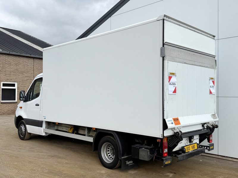 Mercedes-Benz Sprinter 514 2.2 CDI Automaat Laadklep Climate Control Camera Carplay Bakwagen Meubelbak - الشاحنات الصغيرة صندوق مغلق: صور 2 Mercedes-Benz Sprinter 514 2.2 CDI Automaat Laadklep Climate Control Camera Carplay Bakwagen Meubelbak - الشاحنات الصغيرة صندوق مغلق: صور 2