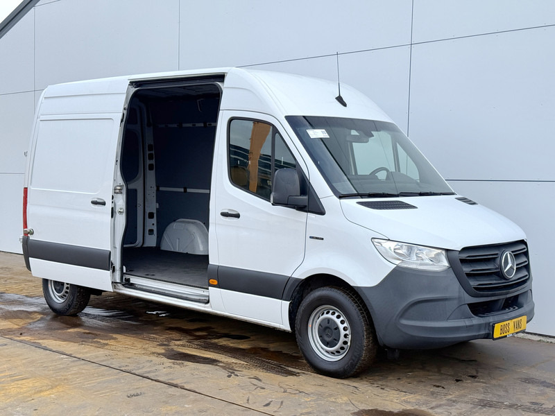 Mercedes-Benz eSprinter 112 L2H2 100% Elektrisch 55kWh 168km WLTP 80kw Snelladen Climate Control Camera Stoelverwarming - فان, فان كهربائية: صور 5 Mercedes-Benz eSprinter 112 L2H2 100% Elektrisch 55kWh 168km WLTP 80kw Snelladen Climate Control Camera Stoelverwarming - فان, فان كهربائية: صور 5