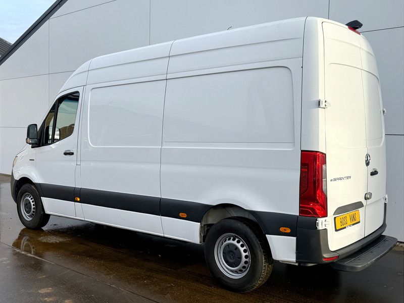 Mercedes-Benz eSprinter 312 ALL-IN PRIJS L2H2 55kWh 168km WLTP 80kw Snelladen Climate Control Camera Stoelverwarming Laadkabel - فان, فان كهربائية: صور 2 Mercedes-Benz eSprinter 312 ALL-IN PRIJS L2H2 55kWh 168km WLTP 80kw Snelladen Climate Control Camera Stoelverwarming Laadkabel - فان, فان كهربائية: صور 2