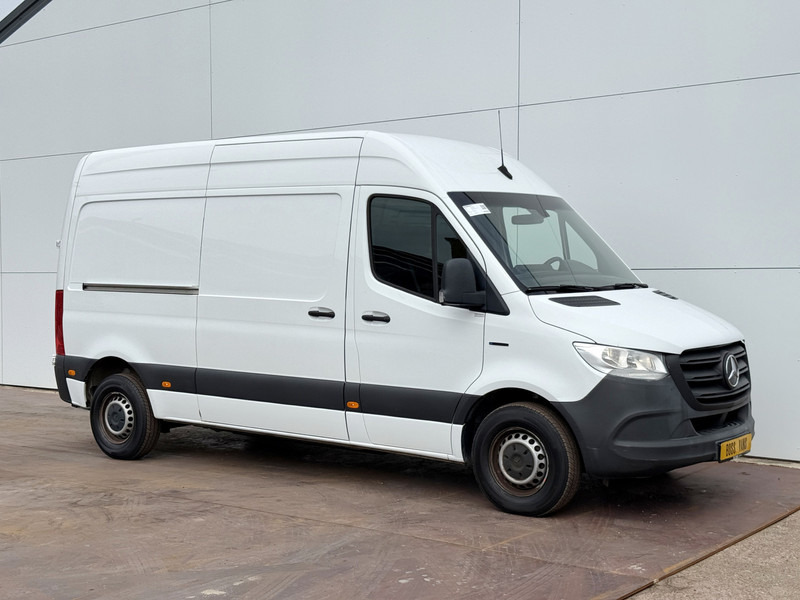 Mercedes-Benz eSprinter 312 - Binnenkort verwacht! L2H2 100% Elektrisch 55kWh 168km WLTP 80kw Snelladen Climate Control Camera Stoelverwarming - فان, فان كهربائية: صور 4 Mercedes-Benz eSprinter 312 - Binnenkort verwacht! L2H2 100% Elektrisch 55kWh 168km WLTP 80kw Snelladen Climate Control Camera Stoelverwarming - فان, فان كهربائية: صور 4