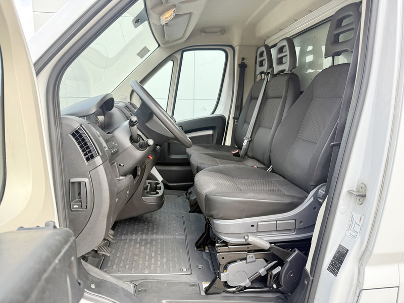 Peugeot Boxer 2.2 HDI 165PK Laadklep Cruise Control Meubelbak Bakwagen Koffer - الشاحنات الصغيرة صندوق مغلق: صور 5 Peugeot Boxer 2.2 HDI 165PK Laadklep Cruise Control Meubelbak Bakwagen Koffer - الشاحنات الصغيرة صندوق مغلق: صور 5