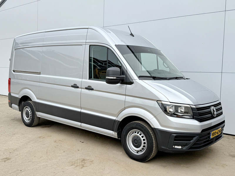 Volkswagen Crafter 2.0 TDI 140 pk Automaat L3H3 Airco Cruise Control Navigatie Camera Sensoren - فان المدمجة: صور 4 Volkswagen Crafter 2.0 TDI 140 pk Automaat L3H3 Airco Cruise Control Navigatie Camera Sensoren - فان المدمجة: صور 4