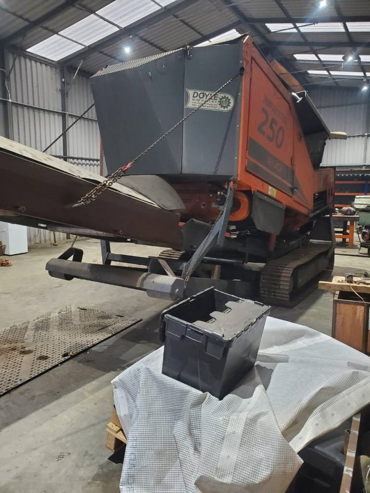 Arjes 250 Evo - كسارة متحركه: صور 5 Arjes 250 Evo - كسارة متحركه: صور 5