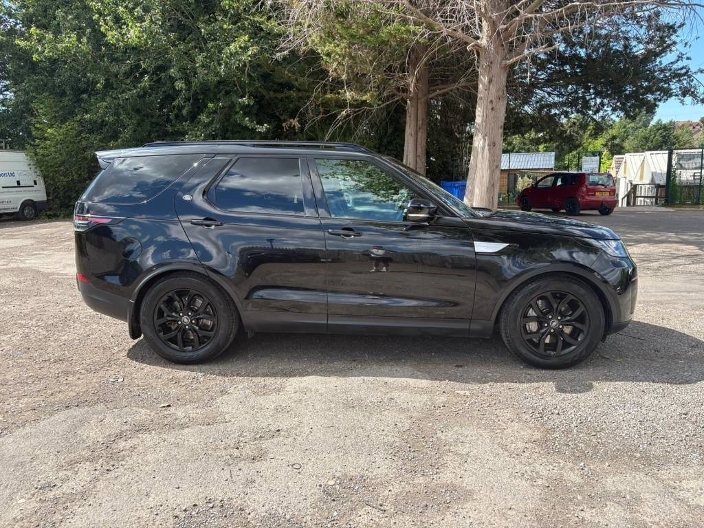 Land Rover Discovery - سيارة دفع رباعي: صور 5 Land Rover Discovery - سيارة دفع رباعي: صور 5