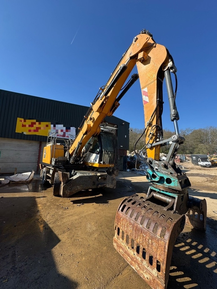 Liebherr LH 22 M - حفارة النقل والشحن: صور 3 Liebherr LH 22 M - حفارة النقل والشحن: صور 3