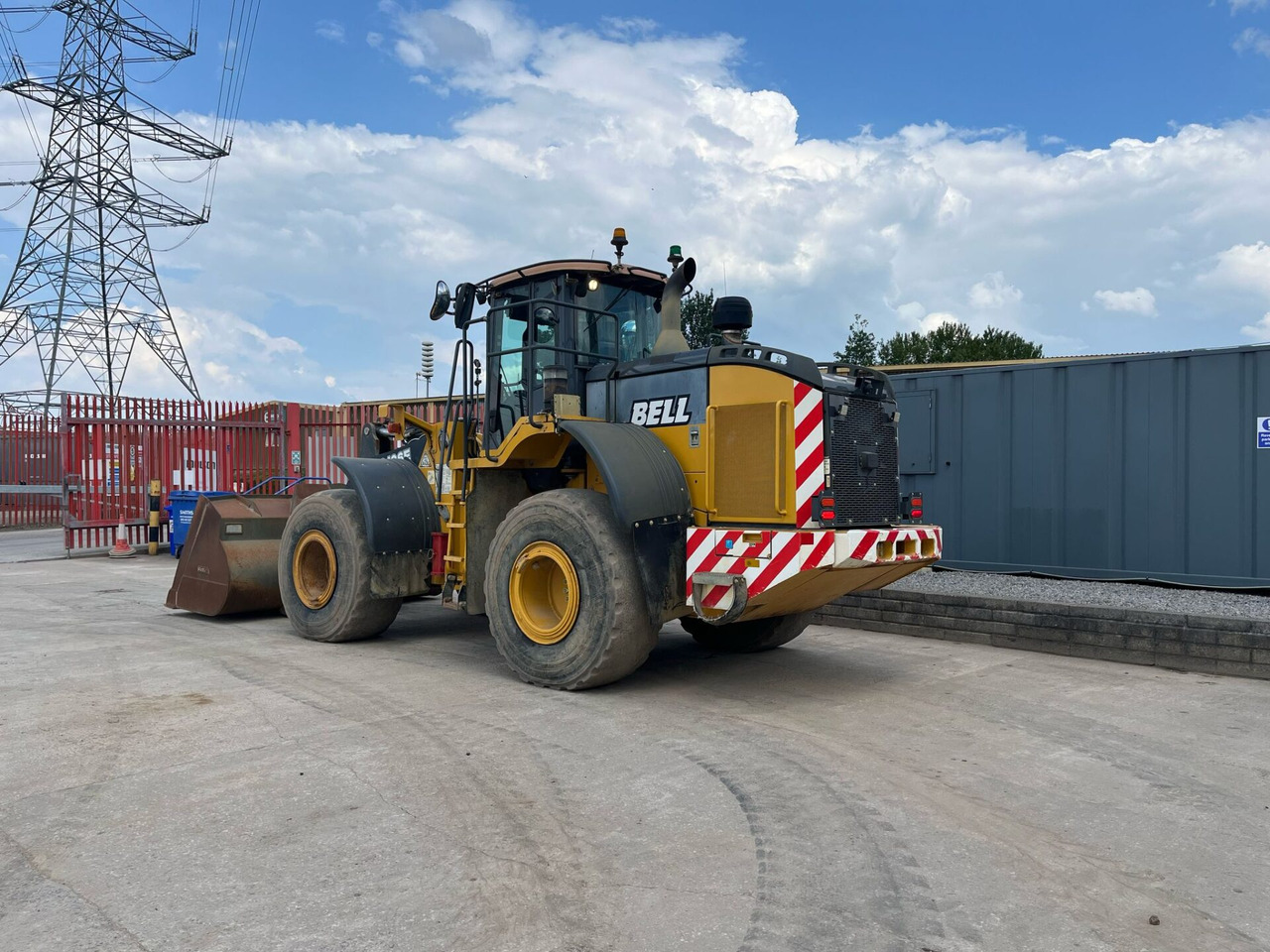 Bell L2106E - اللودر بعجل: صور 3 Bell L2106E - اللودر بعجل: صور 3