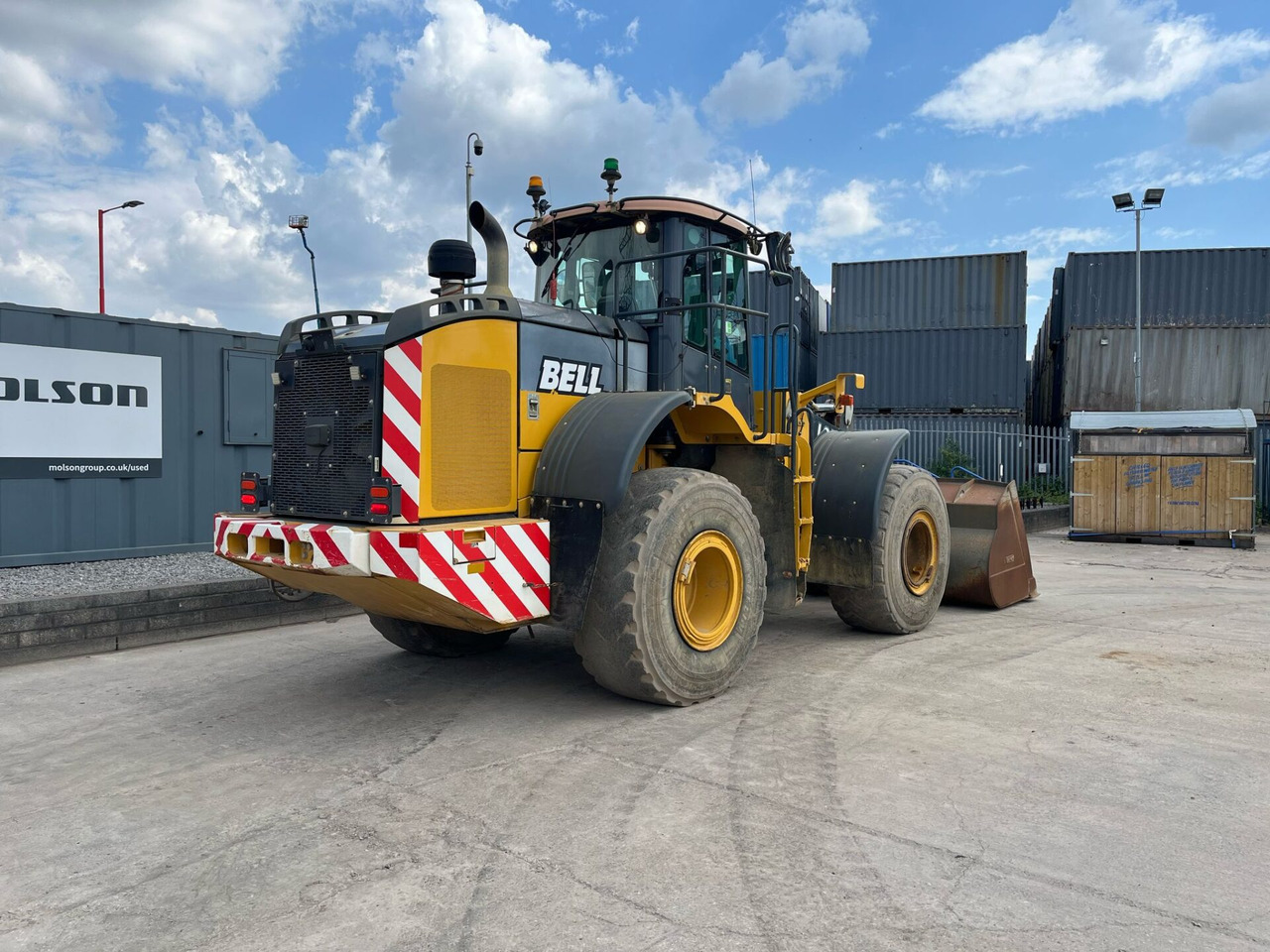 Bell L2106E - اللودر بعجل: صور 5 Bell L2106E - اللودر بعجل: صور 5