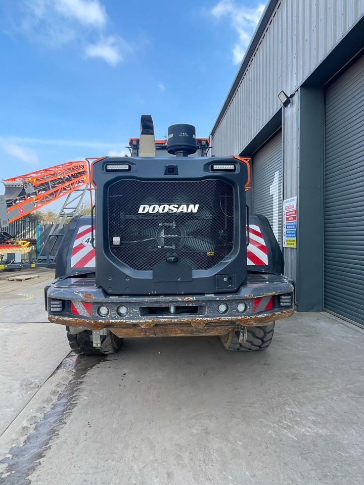 Doosan DL420-7 - اللودر بعجل: صور 4 Doosan DL420-7 - اللودر بعجل: صور 4