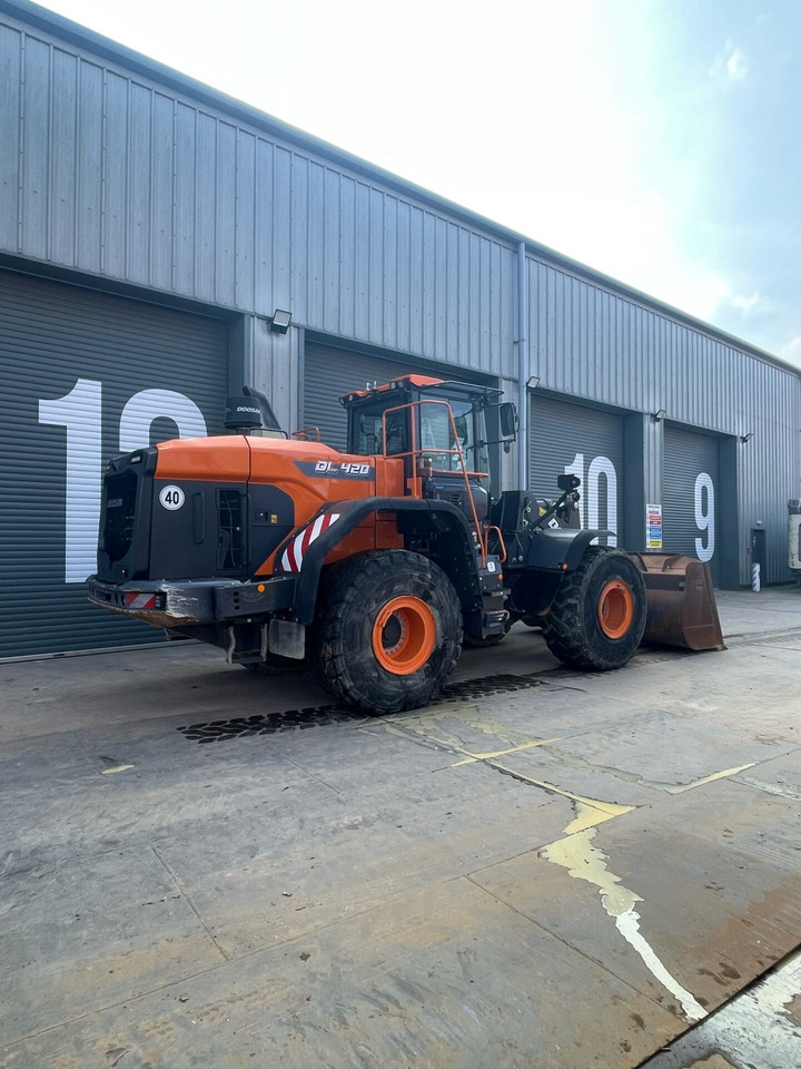 Doosan DL420-7 - اللودر بعجل: صور 5 Doosan DL420-7 - اللودر بعجل: صور 5